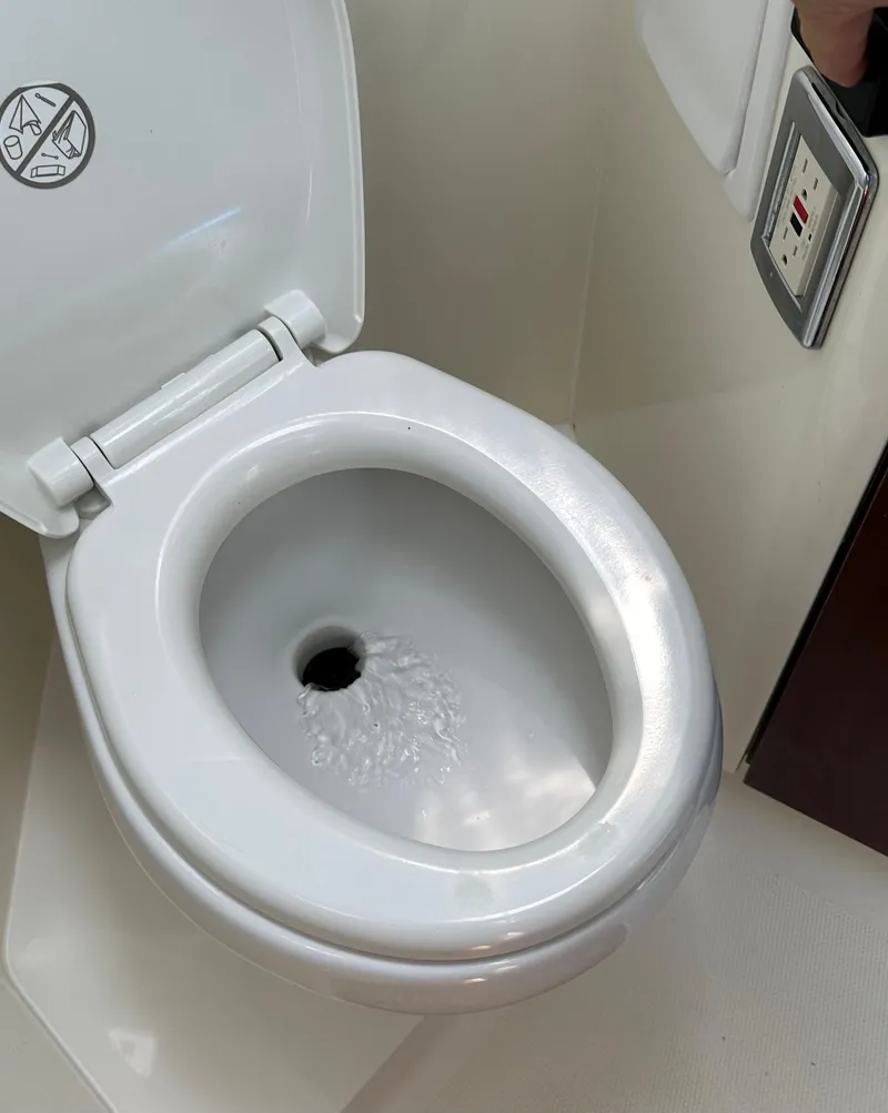 Slide: The Image of SeaVee 430 Fisharound 2016 - 77