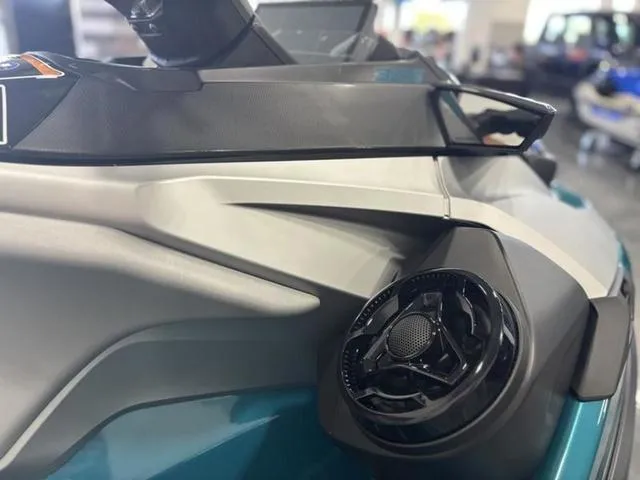 Slide: The Image of Sea-Doo GTX 2025 - 13