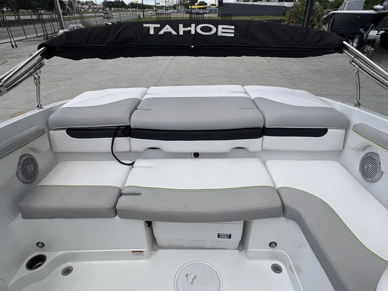 Slide: The Image of Tahoe 700 2019 - 7