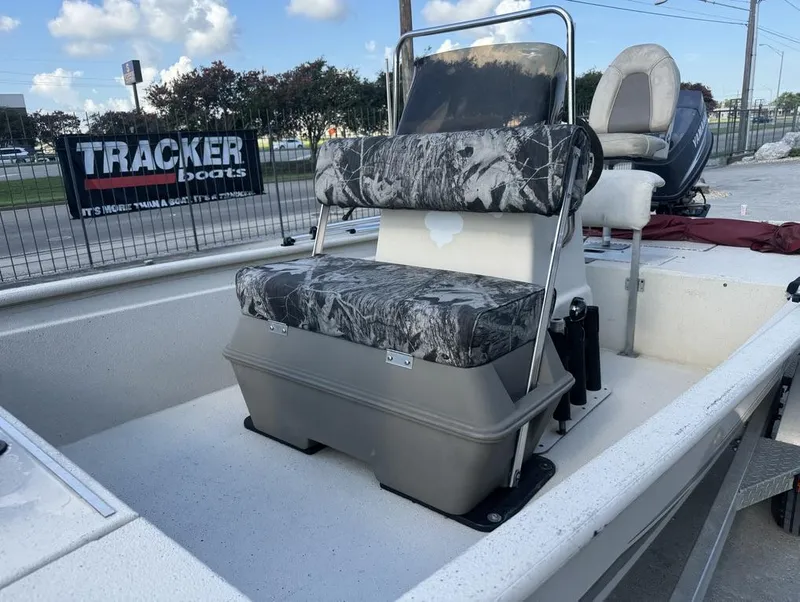 Slide: The Image of Xpress XP18 2010 - 17