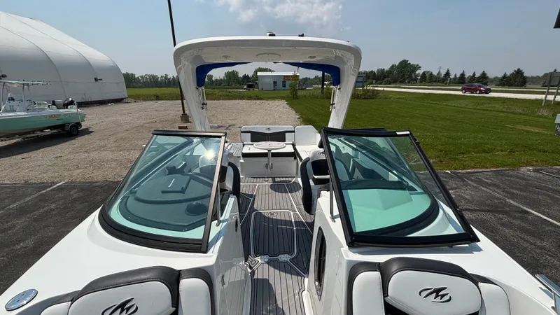 Slide: The Image of Monterey 258SS Super Sport 2018 - 7