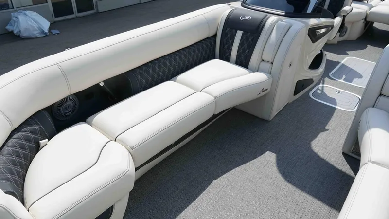 Slide: The Image of Barletta Lusso Twin L25MAT 2025 - 12