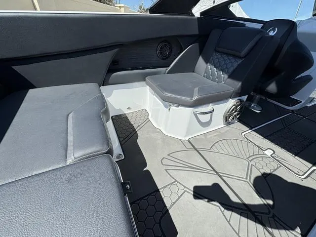 Slide: The Image of Scarab 255 LX Wake 2025 - 12