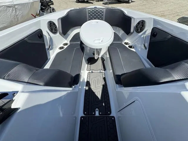 Slide: The Image of Scarab 255 LX Wake 2025 - 27