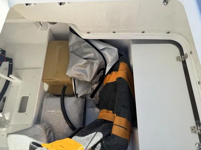 Slide: The Image of Scarab 235 Open LX Wake 2025 - 22