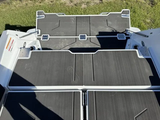 Slide: The Image of Scarab 235 Open LX Wake 2025 - 28