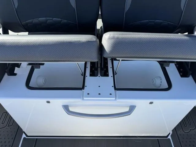 Slide: The Image of Scarab 235 Open LX Wake 2025 - 31