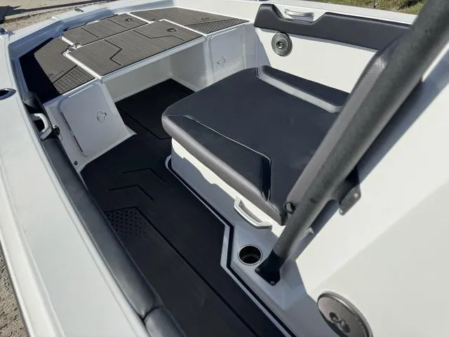 Slide: The Image of Scarab 235 Open LX Wake 2025 - 35