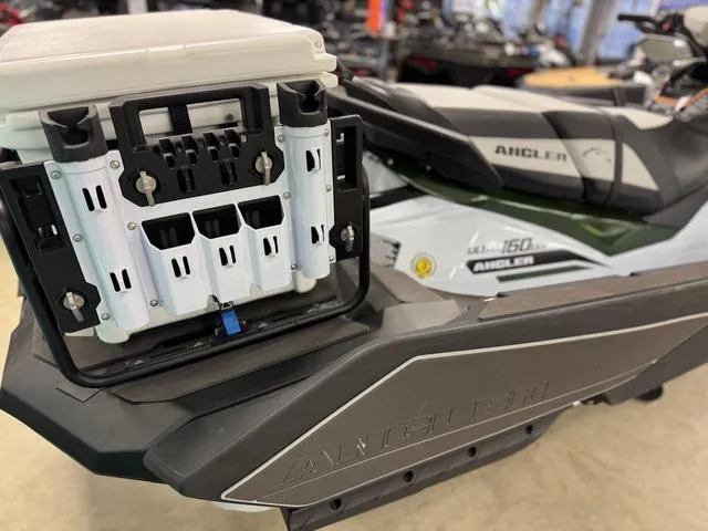 Slide: The Image of Kawasaki Ultra 160 2025 - 11