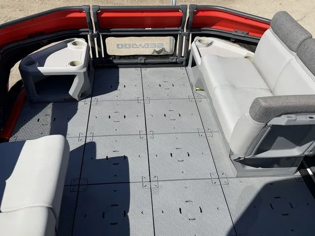 Slide: The Image of Sea-Doo Switch Cruise 21 2024 - 28