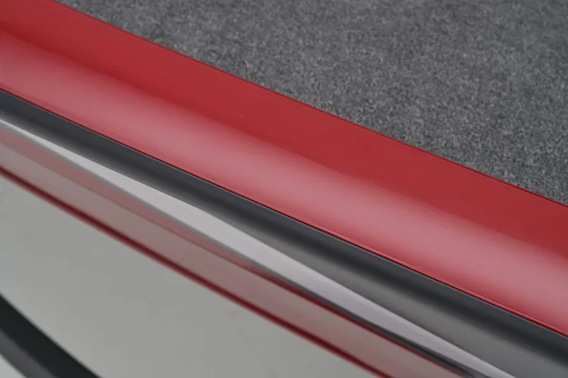 Slide: The Image of Tracker Pro Team 175 2025 - 44