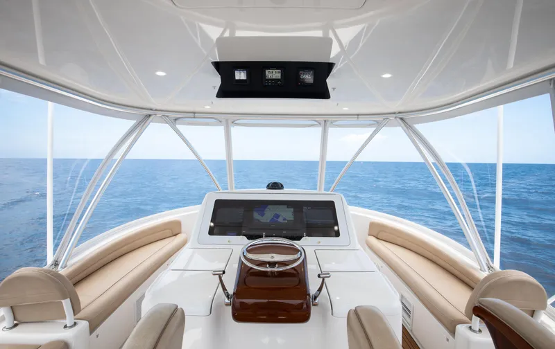 Slide: The Image of Viking 48 FULL CIRCLE - Flybridge Helm Station & Seating - 16