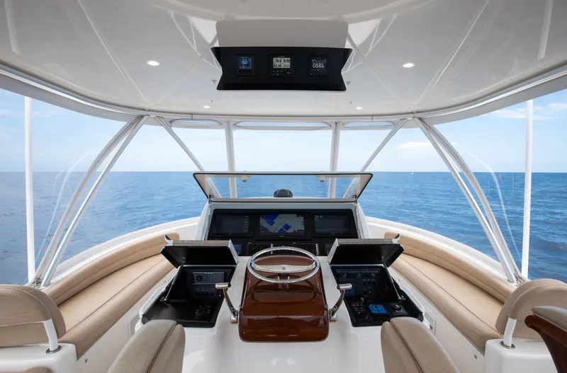 Slide: The Image of Viking 48 FULL CIRCLE - Flybridge Helm & Seating - 19