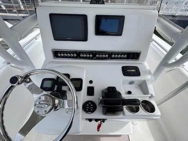 Slide: The Image of Sportsman Heritage 251 Center Console 2015 - 14
