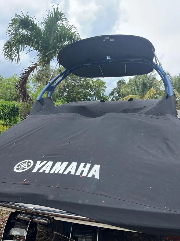 Slide: The Image of Yamaha 212 Limited 2018 - 3