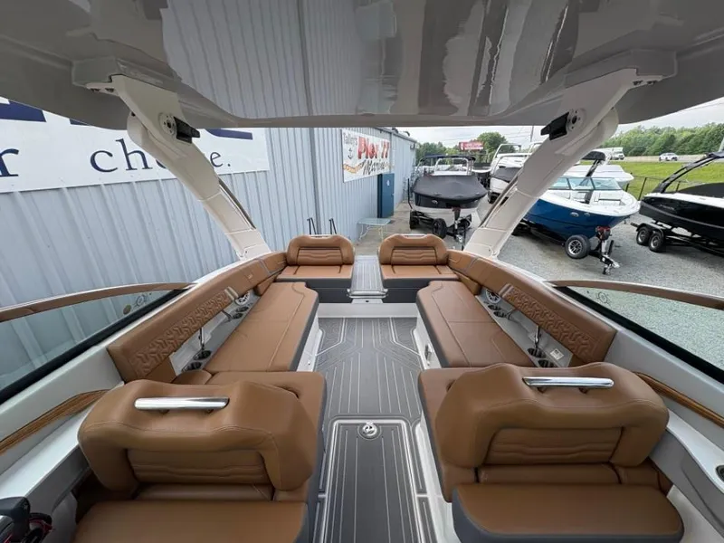 Slide: The Image of Regal LS9 Ultimate 2024 - 10