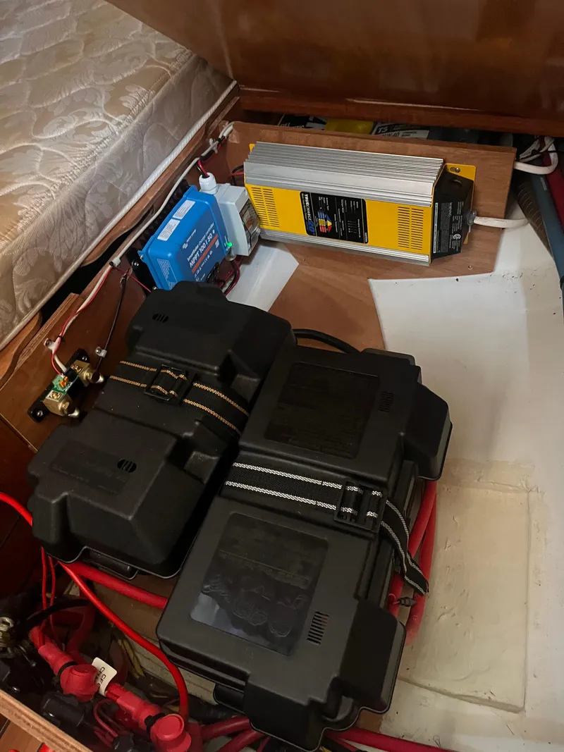 Slide: The Image of Electrical system setup in a 2007 Beneteau Oceanis Clipper 343 sailboat. - 25