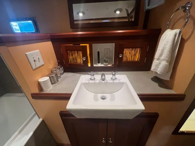 Slide: The Image of LRT 50 - Head - 9