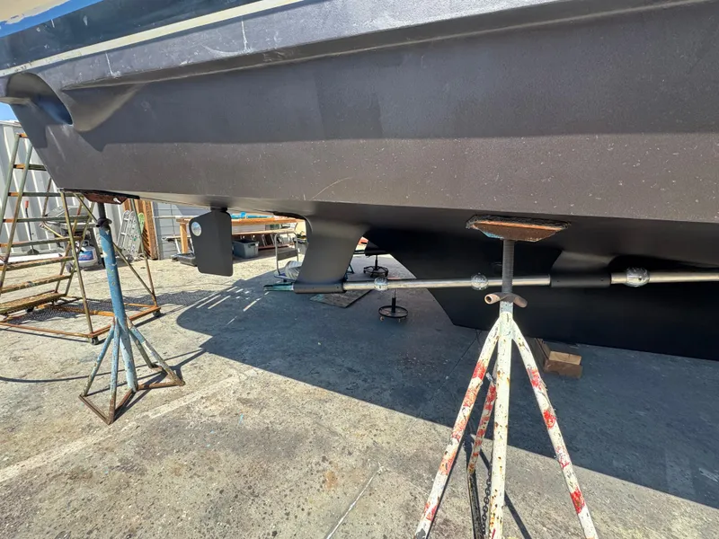 Slide: The Image of Hatteras 58 Sportfish 1990 - 72