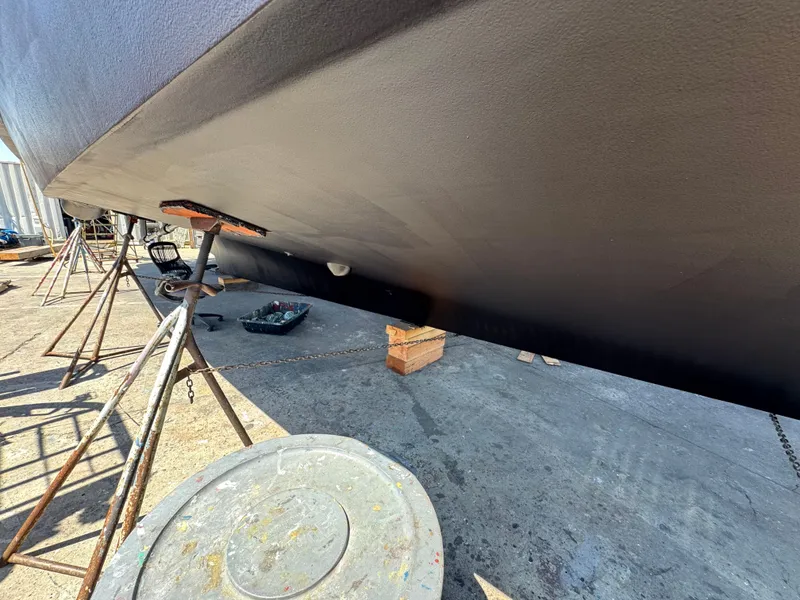 Slide: The Image of Hatteras 58 Sportfish 1990 - 74