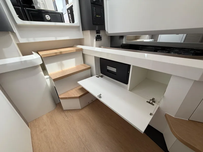 Slide: The Image of Fjord 39 XP 2025 - 88