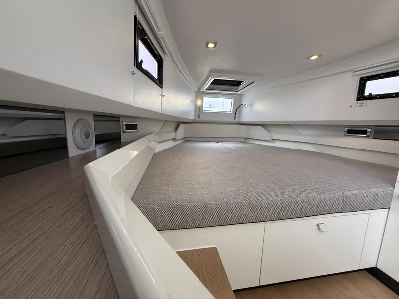 Slide: The Image of Fjord 39 XP 2025 - 90