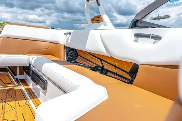 Slide: The Image of Moomba Max 2025 - 16