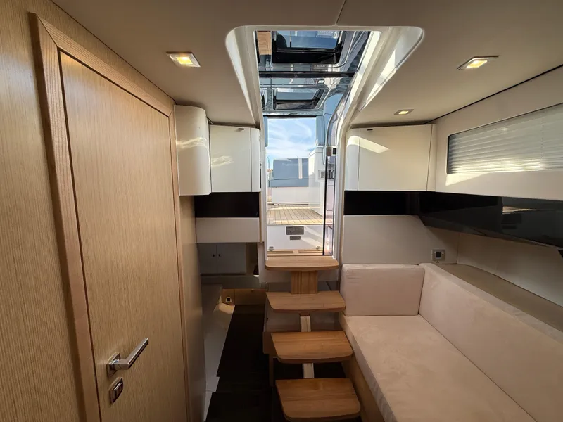 Slide: The Image of Fjord 41 XP 2025 - 102