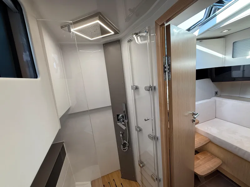 Slide: The Image of Fjord 41 XP 2025 - 109