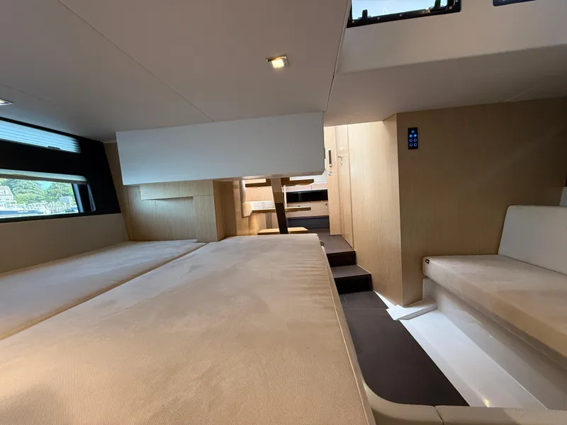 Slide: The Image of Fjord 41 XP 2025 - 117