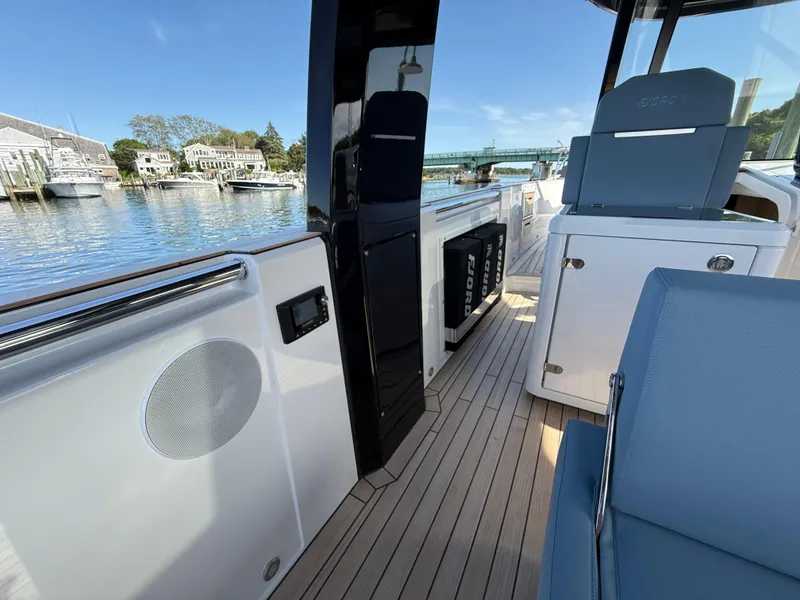 Slide: The Image of Fjord 41 XP 2025 - 57