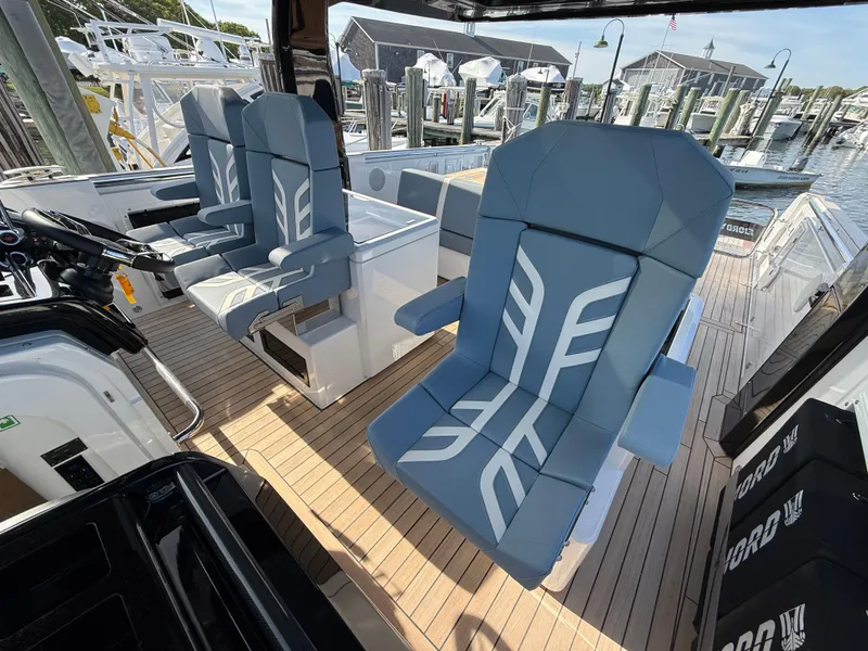 Slide: The Image of Fjord 41 XP 2025 - 70