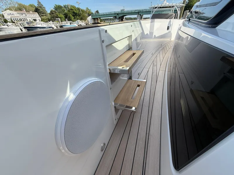 Slide: The Image of Fjord 41 XP 2025 - 84