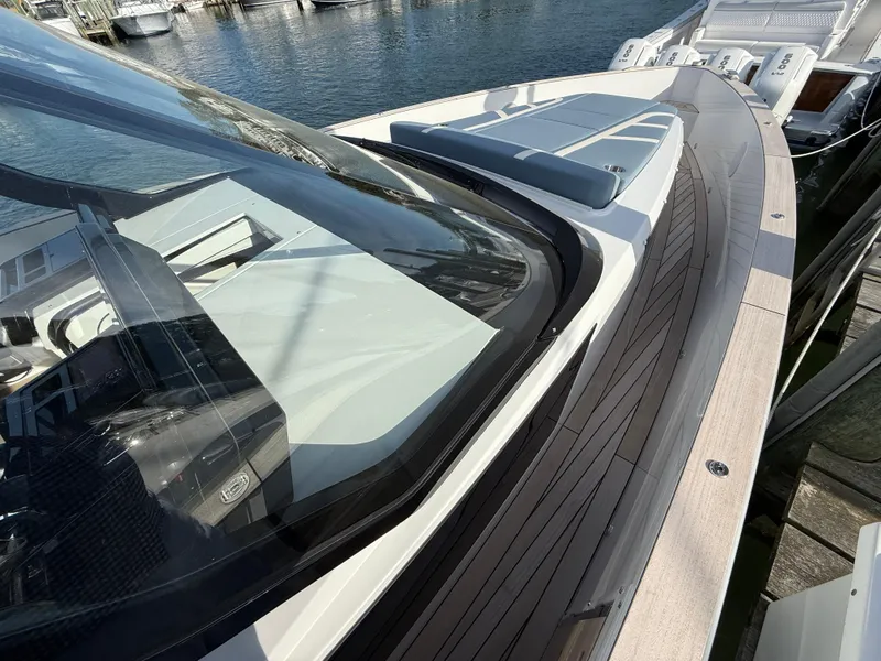 Slide: The Image of Fjord 41 XP 2025 - 86