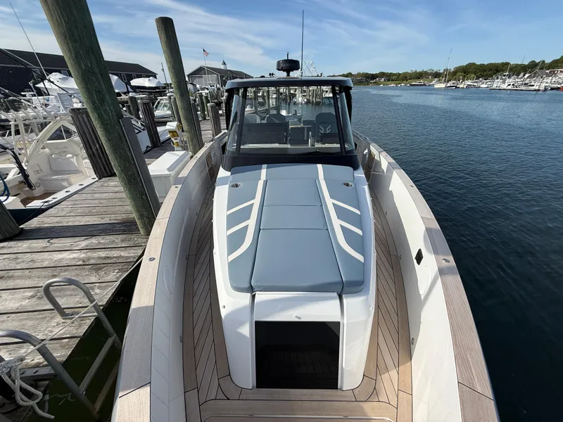 Slide: The Image of Fjord 41 XP 2025 - 89