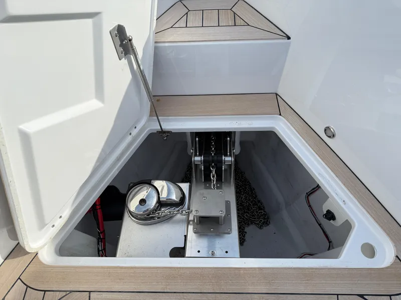 Slide: The Image of Fjord 41 XP 2025 - 93