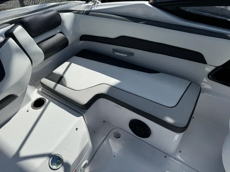 Slide: The Image of 2025 Yamaha Boats SX190 interior seating with sleek design and modern features. - 17