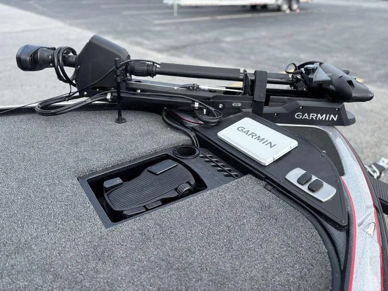 Slide: The Image of 2025 Nitro Z19 Pro boat with Garmin trolling motor and foot pedal controls. - 14