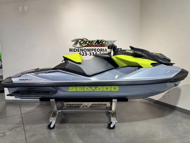 The Image of Sea-Doo RXP-X 325 2025 - 1