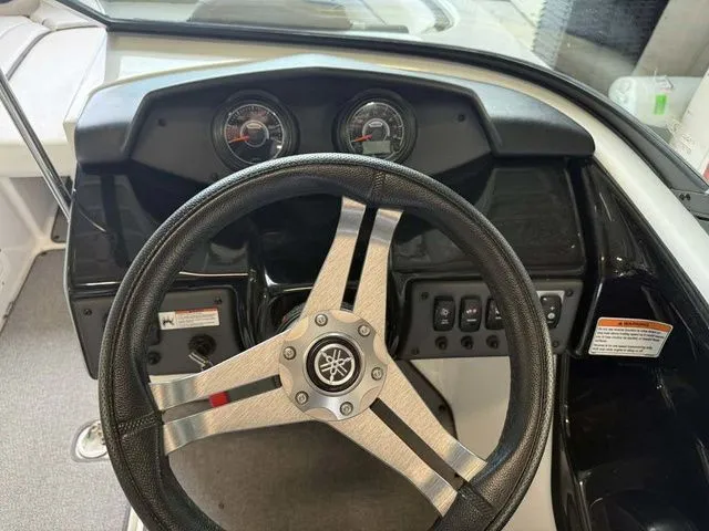 Slide: The Image of Yamaha SX195 2018 - 9