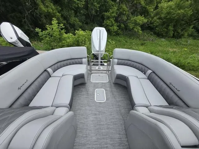 Slide: The Image of Bennington 23 QXFBA 2023 - 8