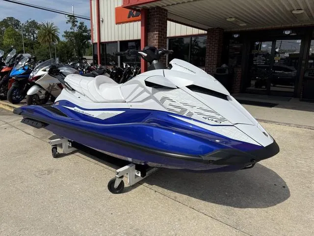 Slide: The Image of Yamaha GP SVHO 2025 - 4