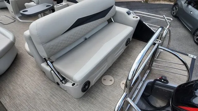 Slide: The Image of Manitou 25 Encore SL SHP 575 2022 - 14