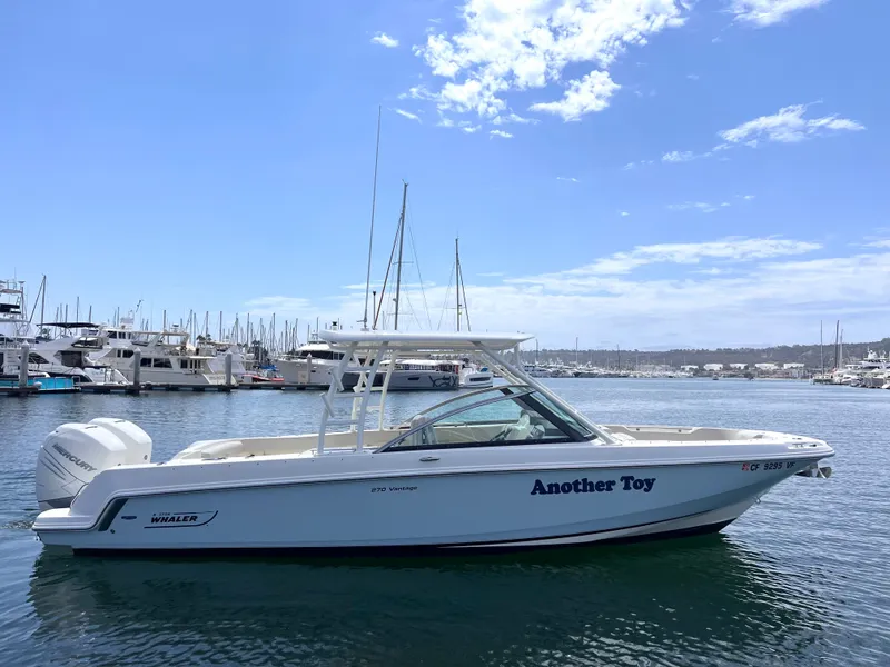 The Image of Boston Whaler 270 Vantage 2017 - 0