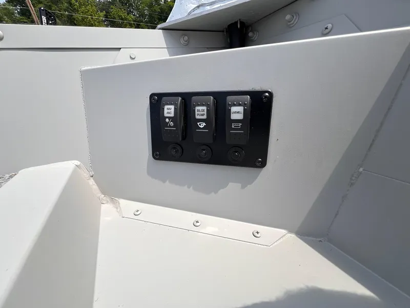 Slide: The Image of Starcraft Patriot 16 TL 2025 - 4