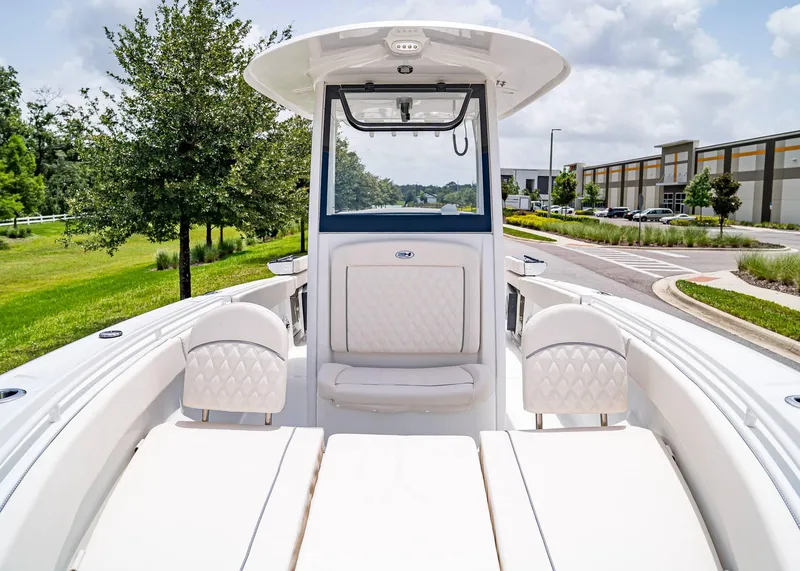 Slide: The Image of Sea Hunt Ultra 265 SE 2026 - 23