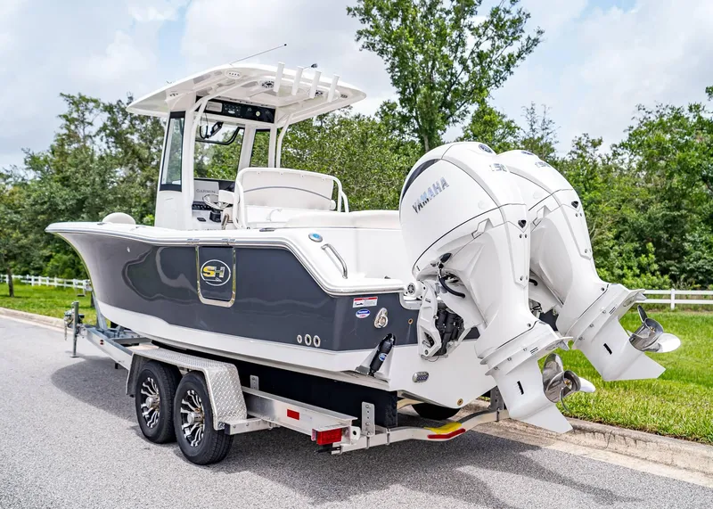 Slide: The Image of Sea Hunt Ultra 265 SE 2026 - 6