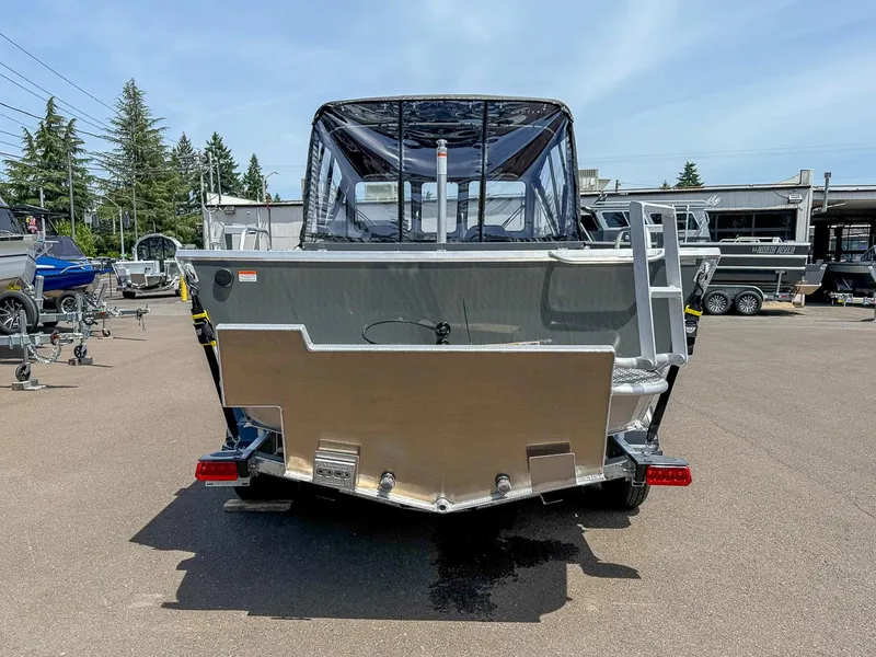 Slide: The Image of Hewescraft 200 ProV ET 2025 - 4