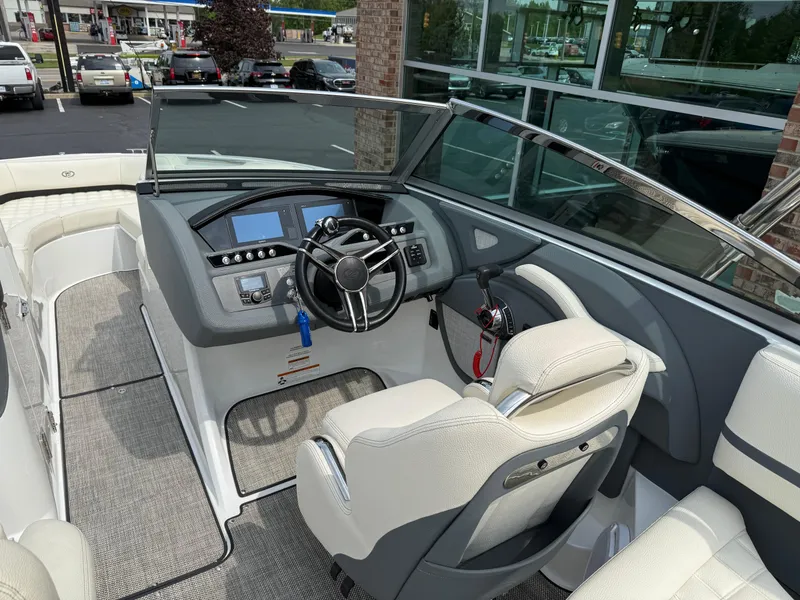 Slide: The Image of Cobalt R5 2019 - 10