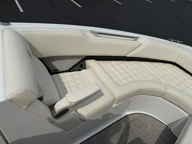 Slide: The Image of Cobalt R5 2019 - 20